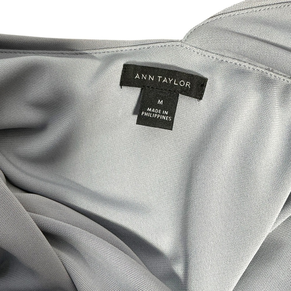 Ann Taylor Top Draped Cross Over Ruched Sleek Stretchy Gray Women's Medium - Picture 13 of 16
